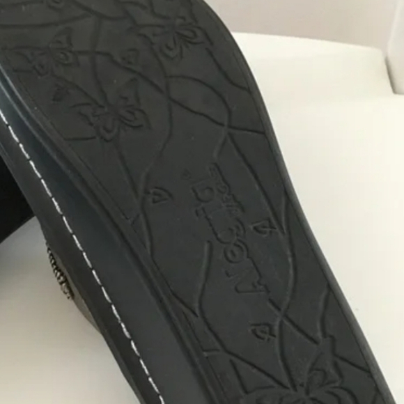 ALEGRIA Thong Style Silver Studded bejeweled Sandal - Picture 7 of 8